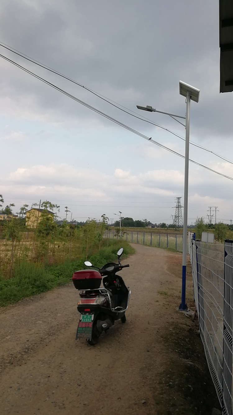 太陽能路燈_重慶太陽能路燈_農村太陽能路燈